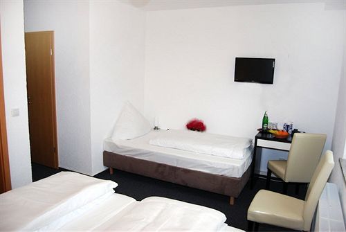 Hotel Rheinischer Hof Erkrath Extérieur photo